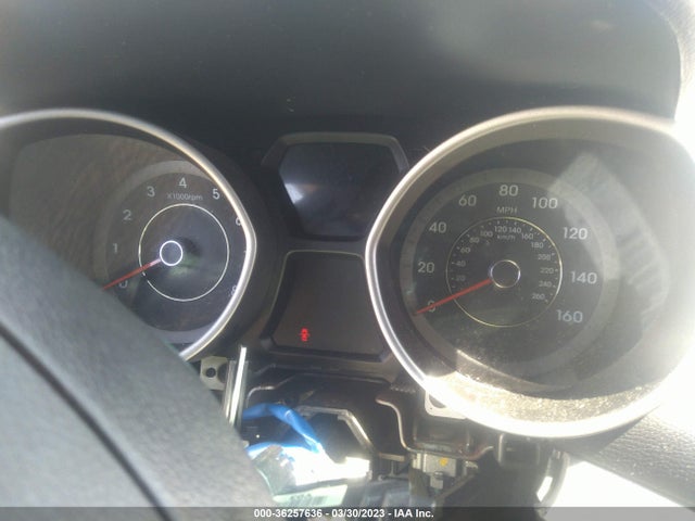 2012 HYUNDAI ELANTRA LIMITED VIN: KMHDH4AE6CU330018