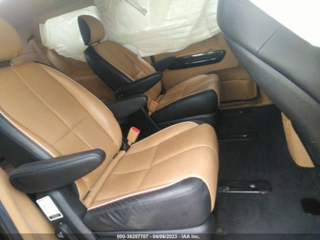 KNDMC5C18H6319438 KIA Sedona Sx