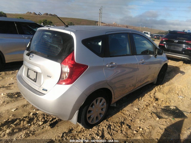 2015 NISSAN VERSA NOTE SV VIN: 3N1CE2CP2FL417234
