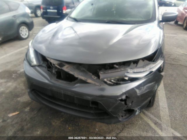 JN1BJ1CPXKW226943 Nissan Rogue Sport S