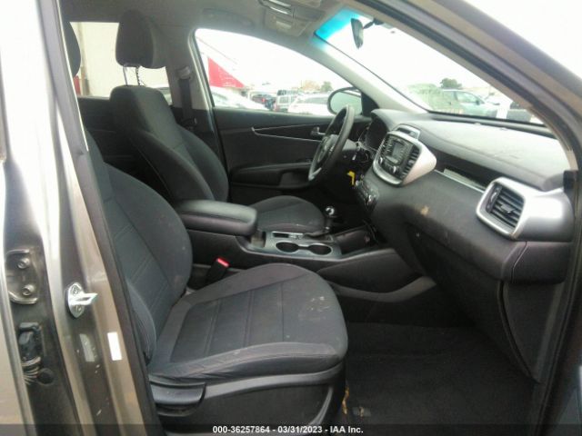 5XYPG4A33GG079615 KIA SORENTO LX