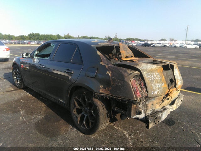 Chrysler 300 2018 2C3CCABG2JH295883 Image 3