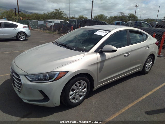 Hyundai ELANTRA SE 2017 5NPD74LF2HH078976 Image 2