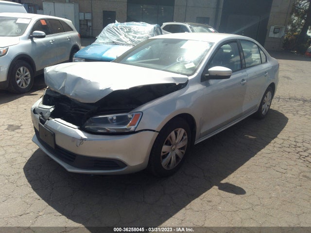 3VWD17AJXEM327313 Volkswagen Jetta Sedan Se