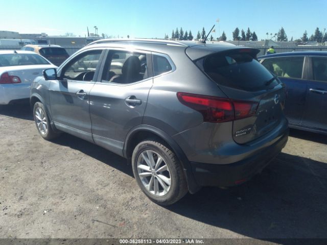 JN1BJ1CP7JW106256 Nissan Rogue Sport Sv