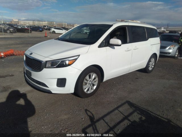 KNDMB5C14F6045252 KIA SEDONA LX