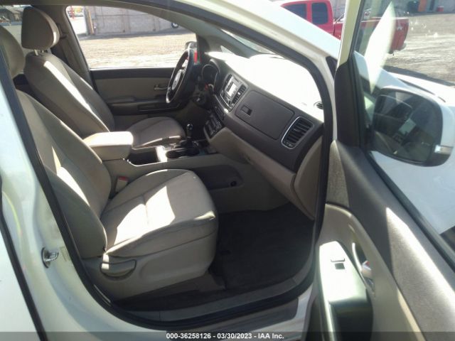 KNDMB5C14F6045252 KIA SEDONA LX