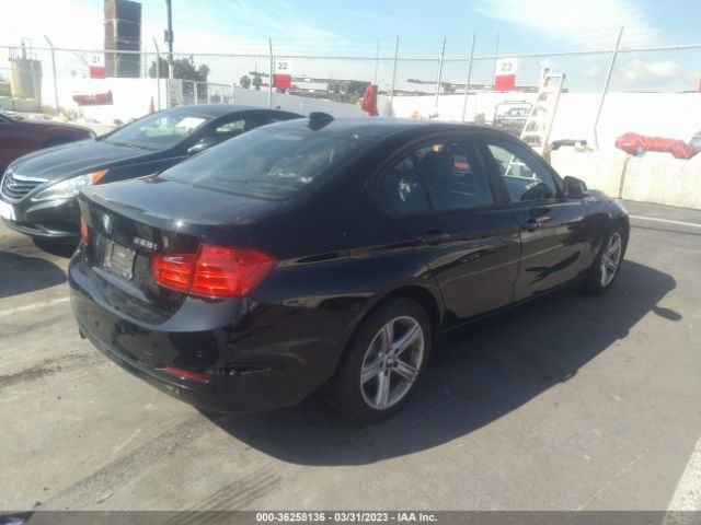 WBA3C1C53FK122699 BMW 3 Series 328i