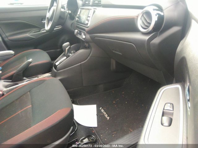 3N1CN8FV2LL864056 Nissan VERSA SR