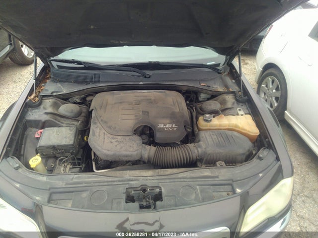 2012 CHRYSLER 300 VIN: 2C3CCAAG2CH144529