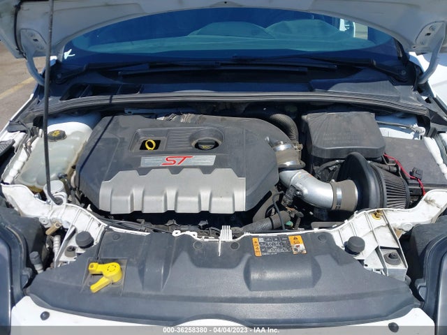 Ford FOCUS ST 2014 1FADP3L95EL330432 Image 11