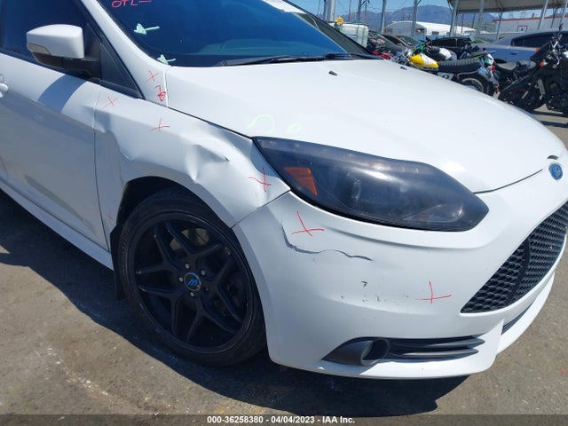 Ford FOCUS ST 2014 1FADP3L95EL330432 Image 7