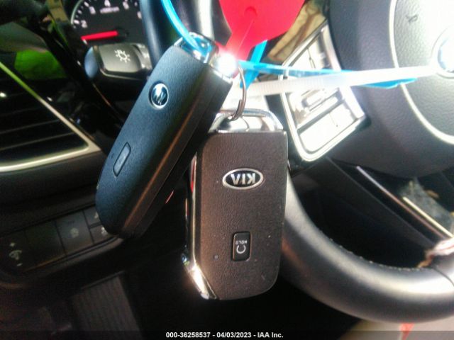 KNDERCAA2M7140648 KIA SELTOS EX