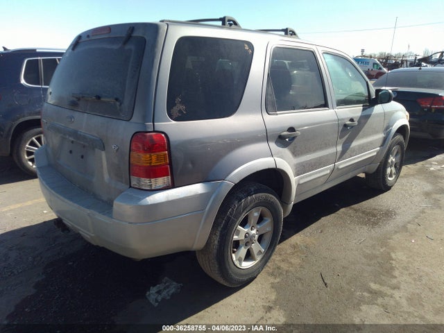 2007 FORD ESCAPE XLT VIN: 1FMCU93187KA29203