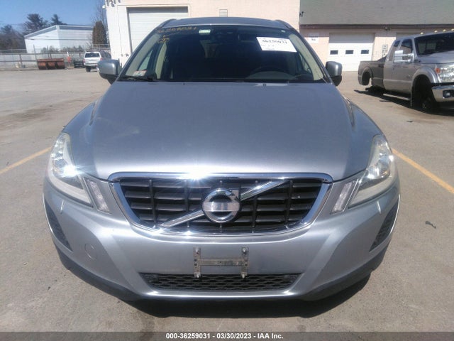 2011 VOLVO XC60 3.2L VIN: YV4940DZXB2206421