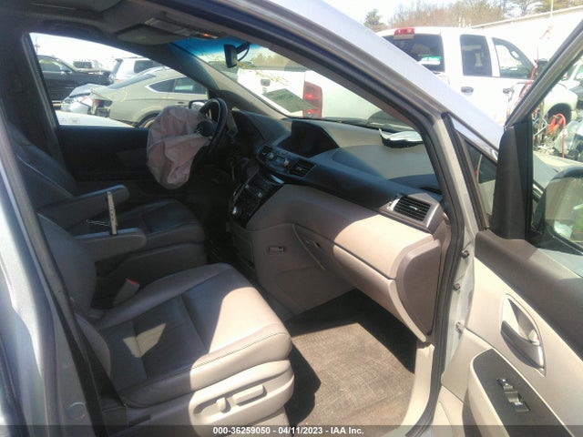 2011 HONDA ODYSSEY TOURING VIN: 5FNRL5H90BB044776