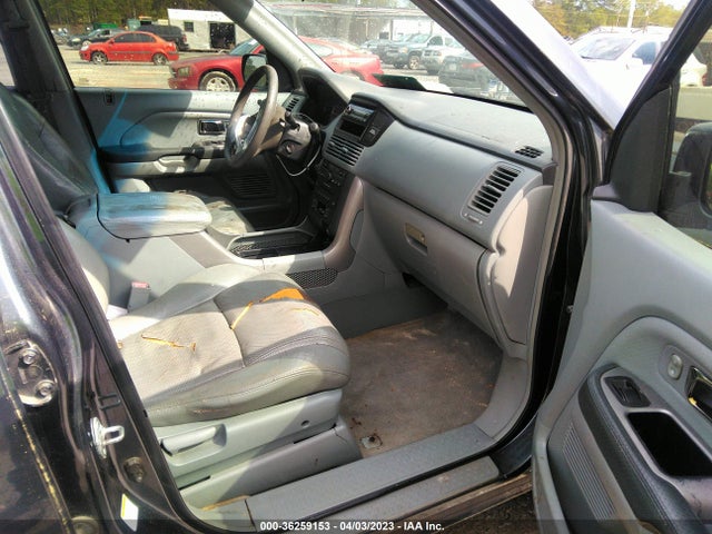 2005 HONDA PILOT EX-L VIN: 5FNYF18595B068331
