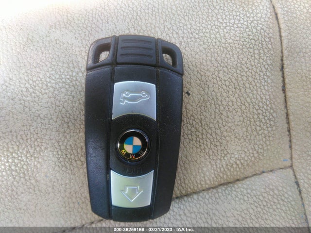 2007 BMW 3 SERIES 328XI VIN: WBAWV53517P076633