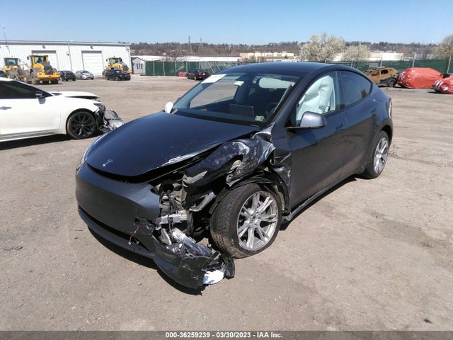 Tesla Model Y Performance 2023 7SAYGDEF9PA048532 Image 2