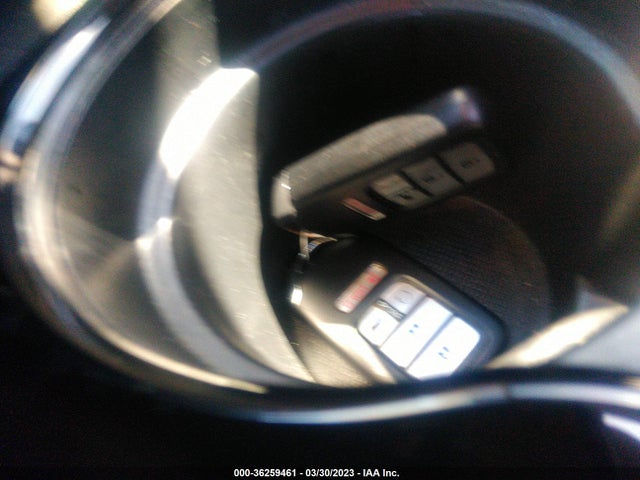 Honda Pilot Elite 2017 5FNYF6H01HB008890 Image 3