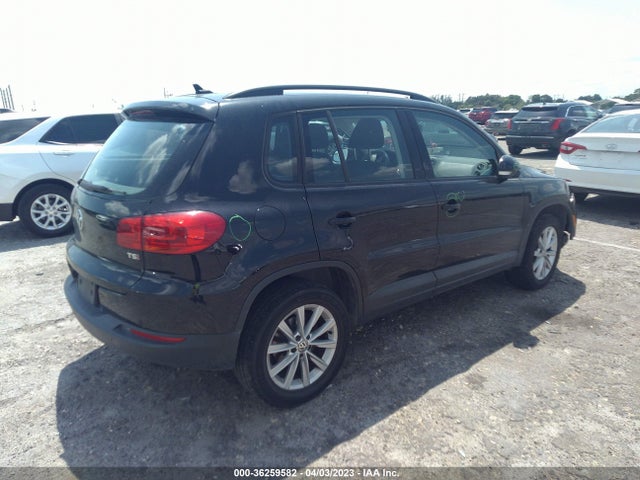 2017 VOLKSWAGEN TIGUAN VIN: WVGAV7AX4HK048431