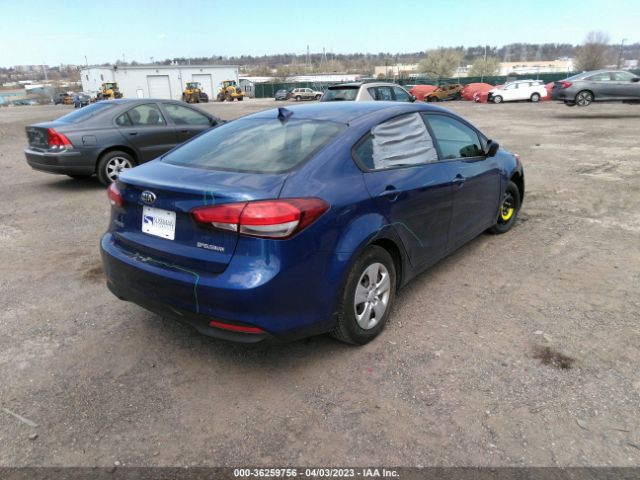 3KPFK4A72JE240666 KIA FORTE LX