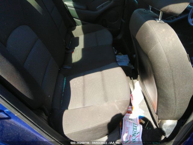 3KPFK4A72JE240666 KIA FORTE LX