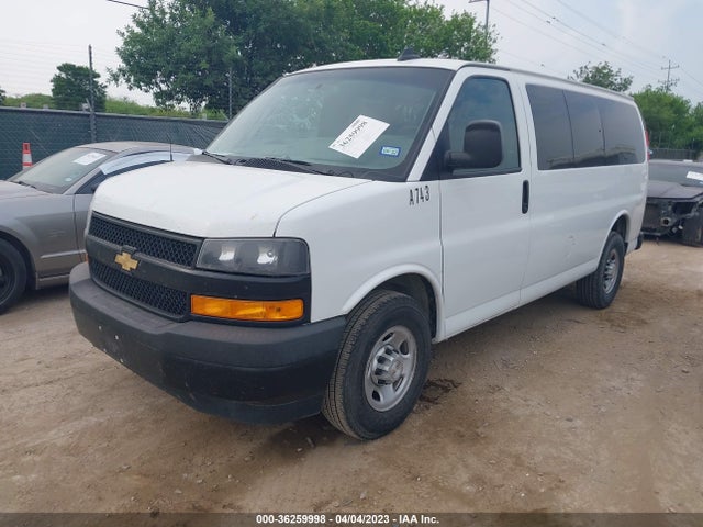 Chevrolet Express Passenger Ls 2019 1GAWGEFG6K1348253 Image 2