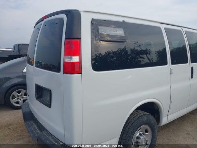 Chevrolet Express Passenger Ls 2019 1GAWGEFG6K1348253 Image 7