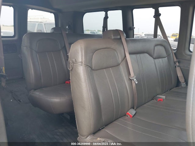 Chevrolet Express Passenger Ls 2019 1GAWGEFG6K1348253 Image 9