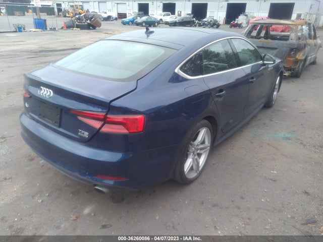 WAUENCF57JA008407 Audi A5 Sportback Premium Plus