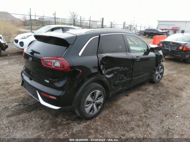 KNDCB3LC4J5112206 KIA NIRO LX