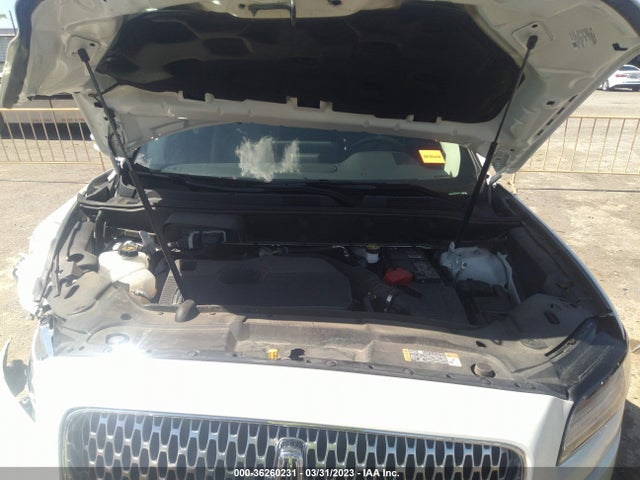 2021 Lincoln Nautilus, VIN: 2LMPJ8J99MBL01622