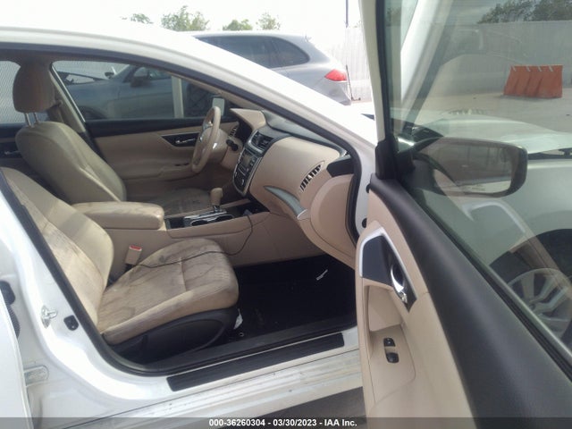Nissan Altima 2.5 S 2017 1N4AL3APXHC123328 Image 7