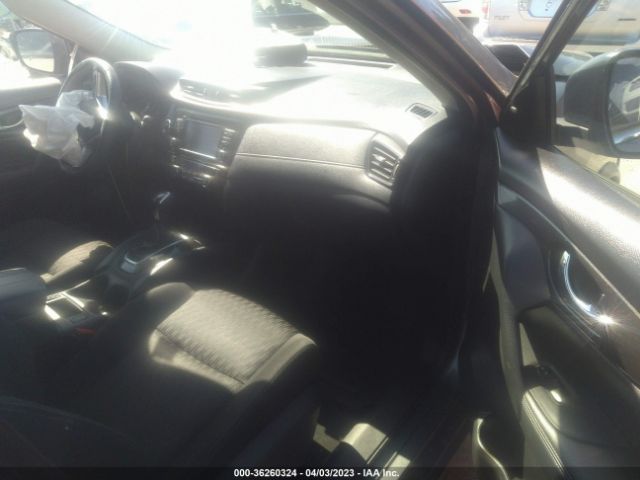 KNMAT2MVXLP541811 Nissan ROGUE SV