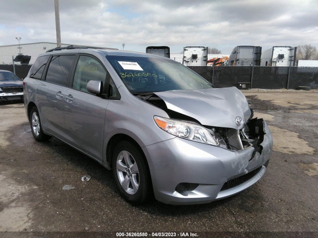 2016 TOYOTA SIENNA LE 8 PASSENGER VIN: 5TDKK3DC6GS752480