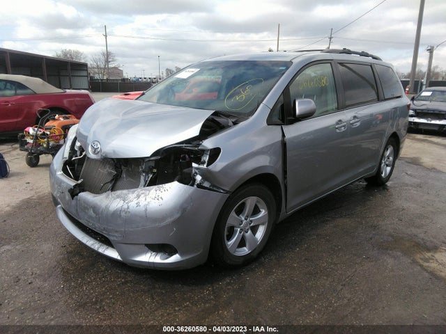 2016 TOYOTA SIENNA LE 8 PASSENGER VIN: 5TDKK3DC6GS752480
