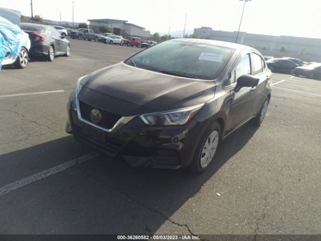 3N1CN8DV8LL803829 Nissan VERSA S