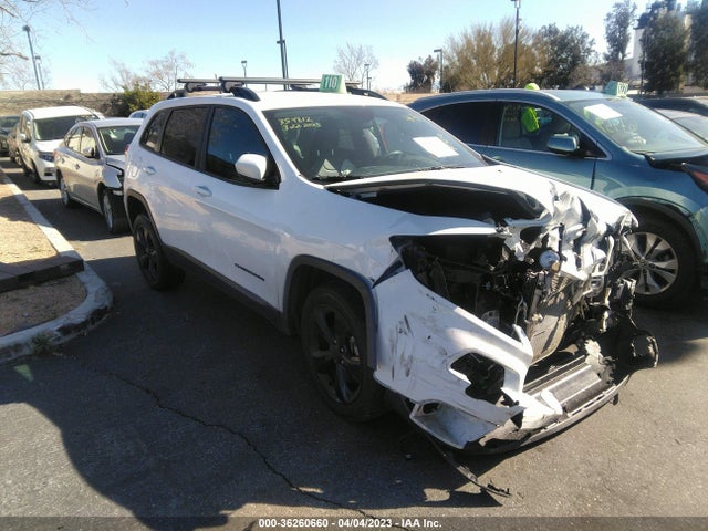 1C4PJLCXXJD553044 auction archive image