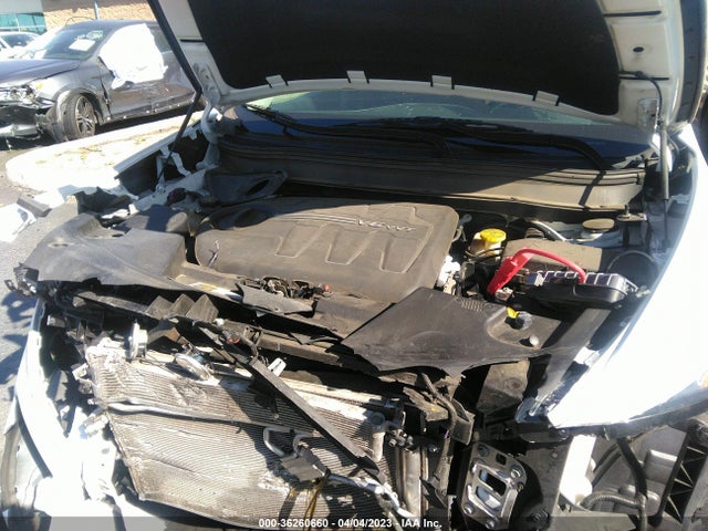 1C4PJLCXXJD553044 Jeep Cherokee Latitude