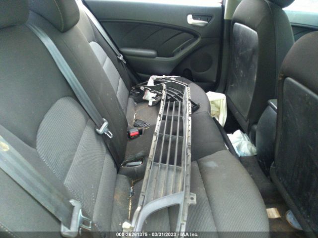 3KPFK4A77HE074171 KIA FORTE LX
