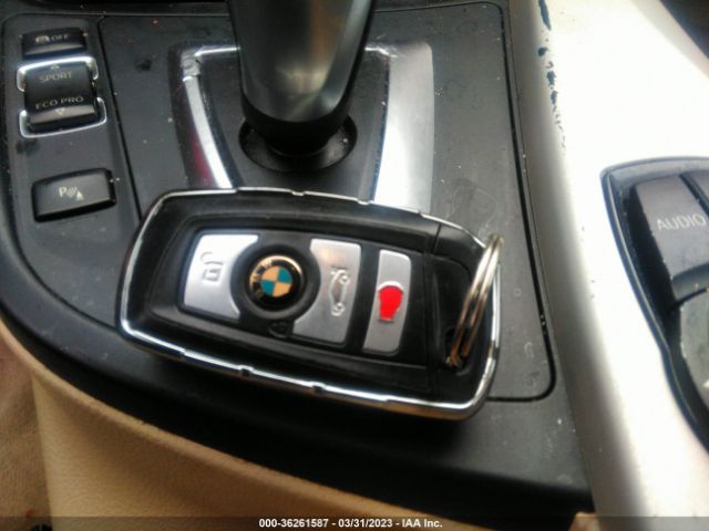 WBA8E5G52GNT40053 BMW 3 Series 320i Xdrive