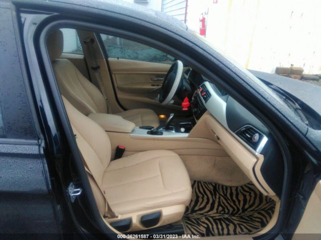 WBA8E5G52GNT40053 BMW 3 Series 320i Xdrive
