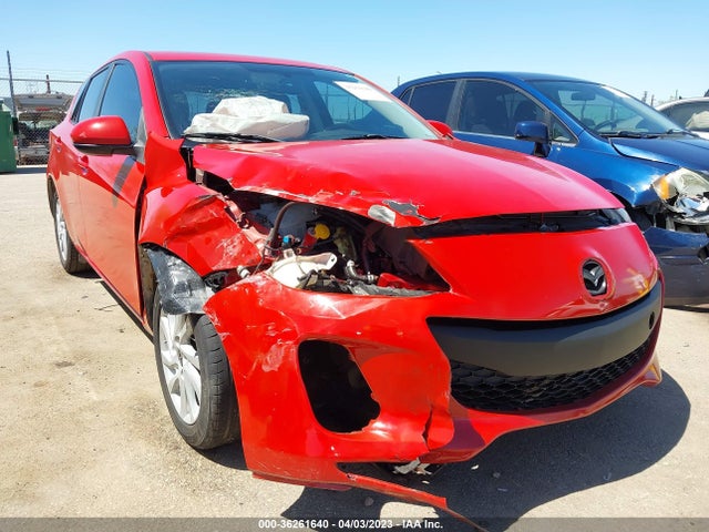 2013 MAZDA MAZDA3 I GRAND TOURING VIN: JM1BL1MP7D1818547