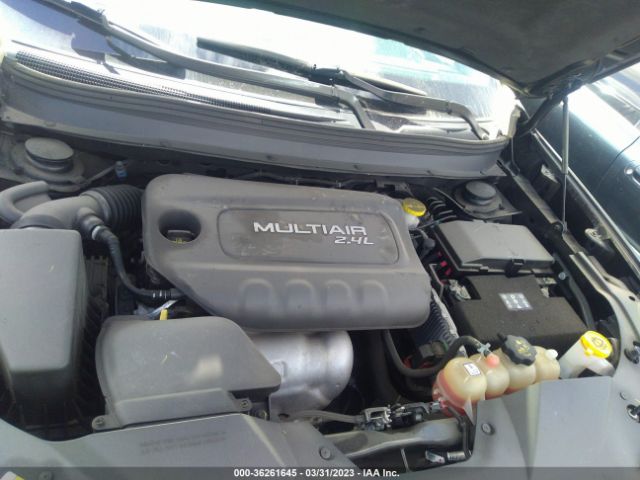 1C4PJLCBXKD221174 Jeep Cherokee Latitude