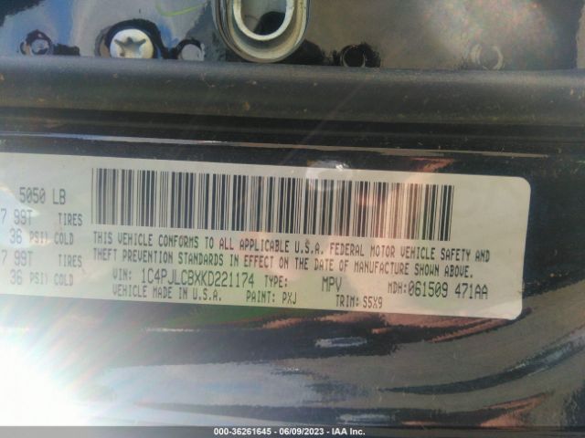 1C4PJLCBXKD221174 Jeep Cherokee Latitude