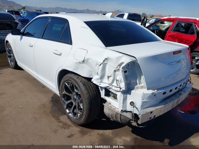 2C3CCAAG9JH340805 Chrysler 300 Touring