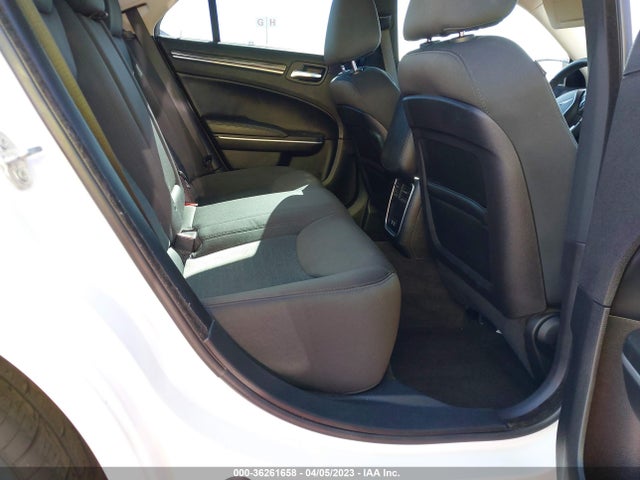 2C3CCAAG9JH340805 Chrysler 300 Touring