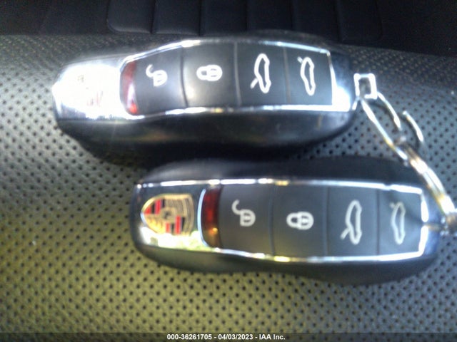2015 Porsche Cayman, VIN: WP0AB2A82FK184496
