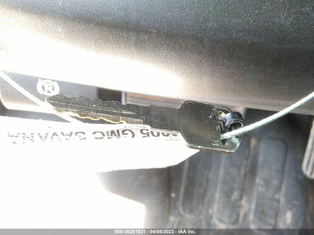 2005 GMC SAVANA CARGO VAN VIN: 1GTGG25V951900441